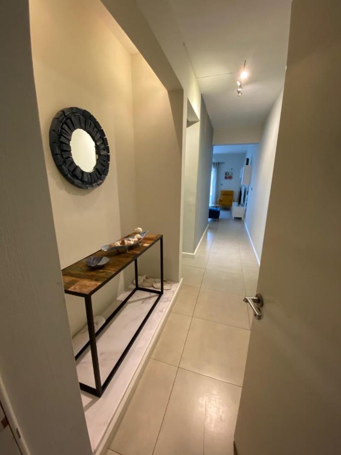 Beachcove Apartment 2 Pereybere Beach Exterior foto