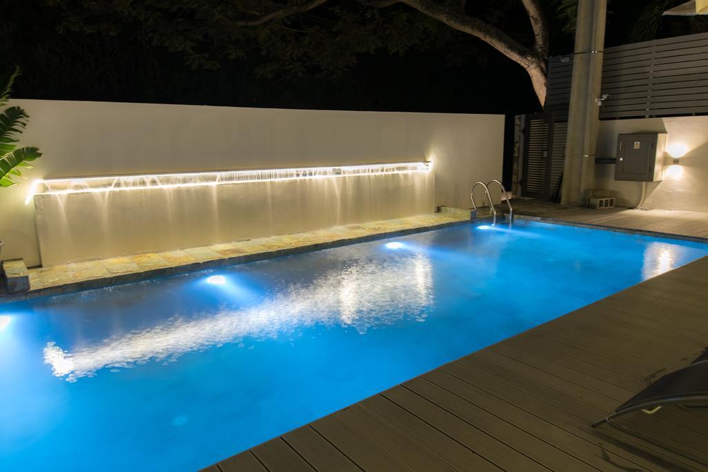 Beachcove Apartment 2 Pereybere Beach Exterior foto